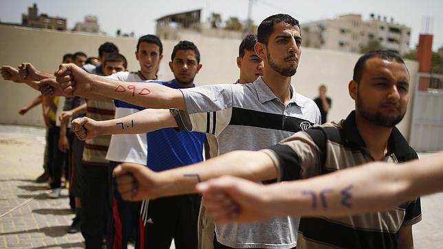 Hamas intenta mantener la paz en la frontera con Israel mientras se rearma