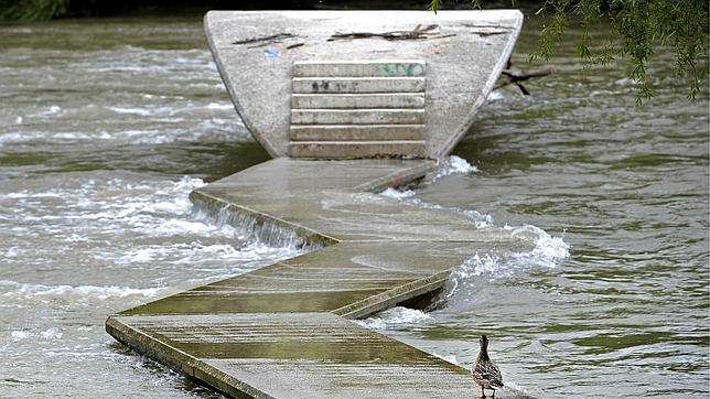 Alerta en Huarte, Villava, Burlada y Pamplona por el desbordamiento del río Arga