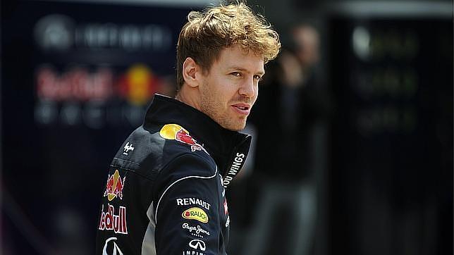 Vettel renueva con el equipo Red Bull hasta 2015