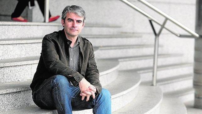 Fasero: «Antón Reixa salvó su pellejo  para sacrificar el de otros»