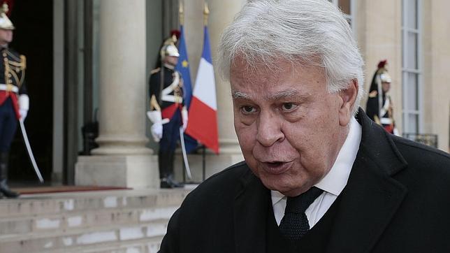 Felipe González no puede olvidar a Aznar