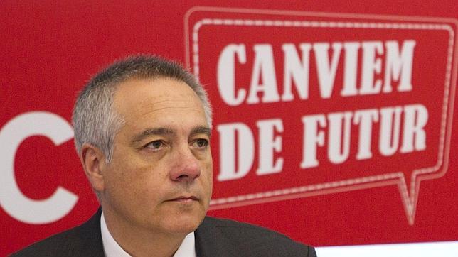 El PSC pide eliminar el concierto vasco y navarro en una reforma constitucional