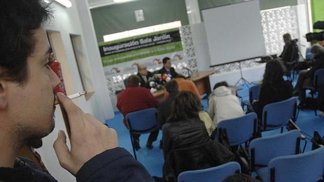 Las salas de fumadores no son una garantía para la salud de los trabajadores en hostelería