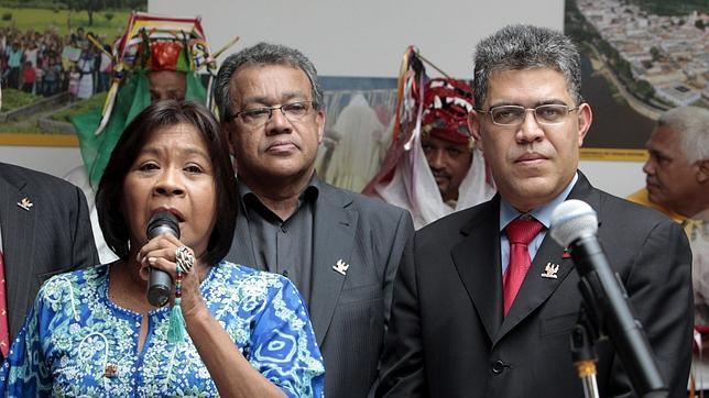 Jaua afirma que Maduro entregará a Santos «pruebas de una conspiración»