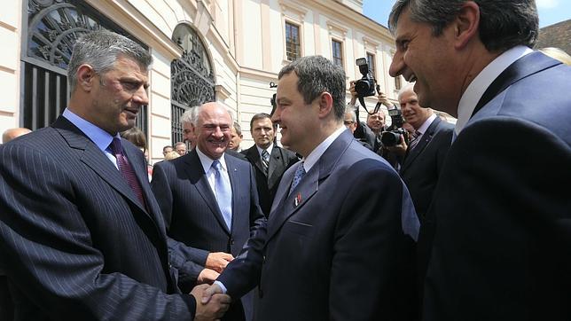 Serbia y Kosovo sellan la paz para desbrozar su camino hacia la UE