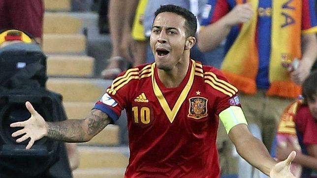 Thiago, mejor jugador de la final, hace historia con su triplete