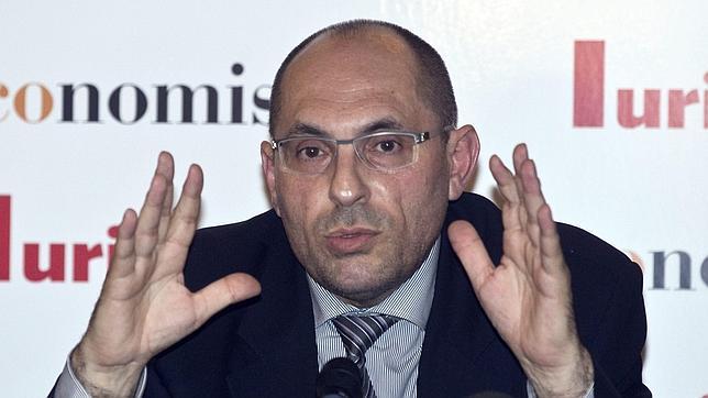 El juez del «caso Blesa» pide amparo formal ante los ataques de la Fiscalía