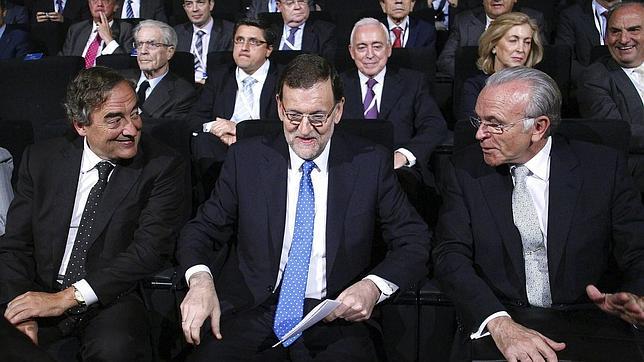 Rajoy: «Lo peor ha pasado y hay que mantener la misma política económica»