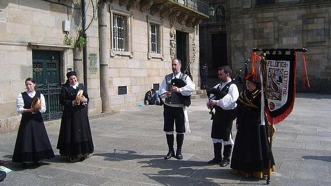 Una ruta por los pueblos donde se elabora la Tarta de Santiago