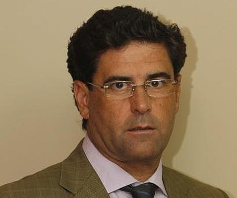 «La dimisión de un imputado debe decidirse en el ámbito ético y político»