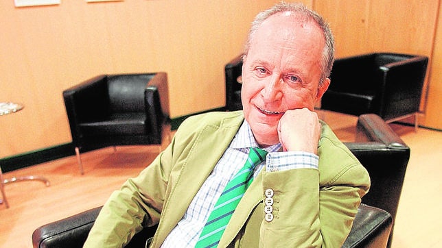 «Me temblaban las piernas antes de escribir esta novela»