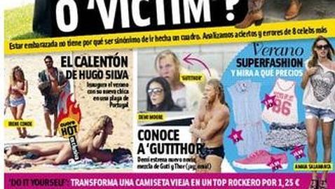 Hugo Silva, apasionado con su novia en la playa