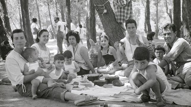 Merienda a la sombra en la Casa de Campo