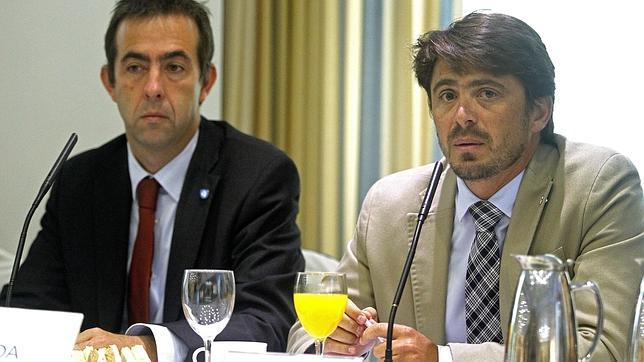 Ashotel, dispuesta a impulsar una nueva aerolínea canaria