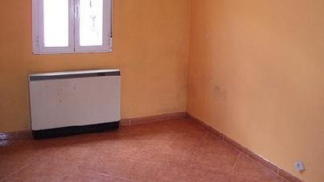 El piso de la calle San Moisés está a un par de minutos del cercanías Asamblea de Madrid-Entrevías