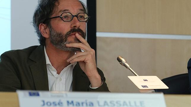 Lassalle, encantado de verse «superado desde la izquierda» en la Ley de Mecenazgo