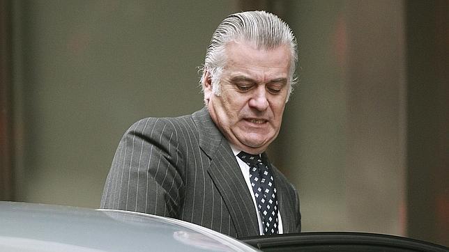 La UDEF pide bloquear los nueve millones que tiene Bárcenas en un banco suizo