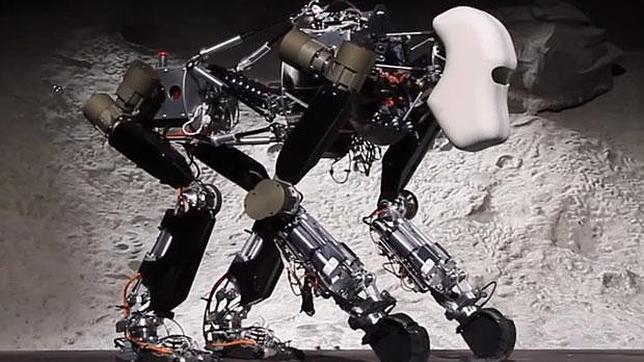 Alemanes crean un robot simiesco