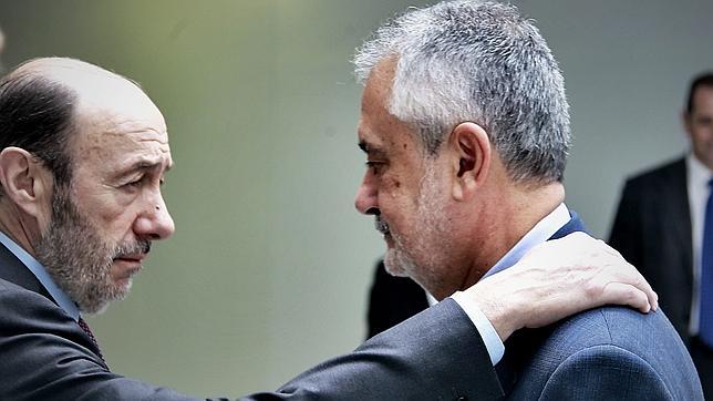 ¿Arrastrará Griñán a Rubalcaba?