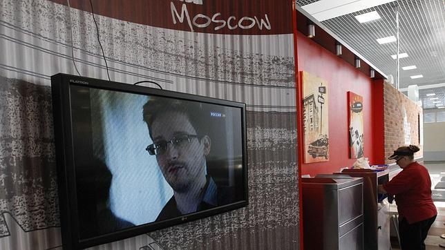 La crisis Snowden amenaza con durar varias semanas