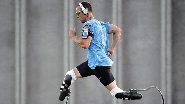 Pistorius vuelve a los entrenamientos