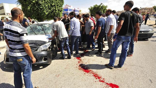 Cesado el ministro de Defensa libio en medio de los choques entre milicias