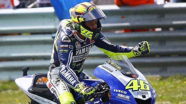 Valentino Rossi logra su primer triunfo desde 2010