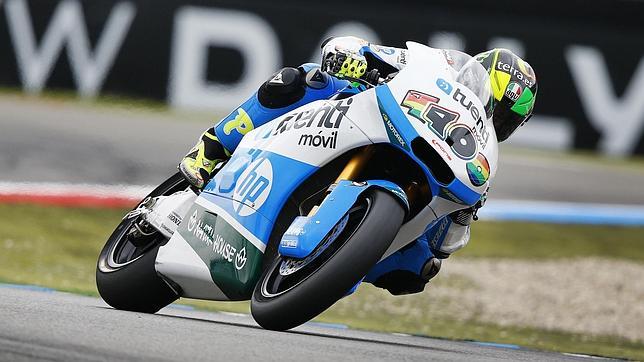 Espargaró gana en Assen y recorta distancia a Redding