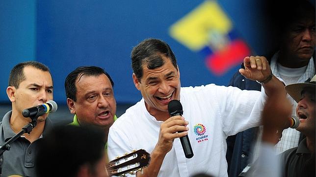 Rafael Correa: «El caso Snowden es el mayor caso de espionaje de la historia de la humanidad»
