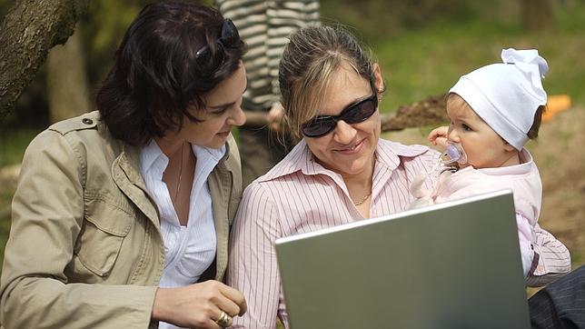 Las mujeres dan prioridad a los trabajos que les permiten conciliar