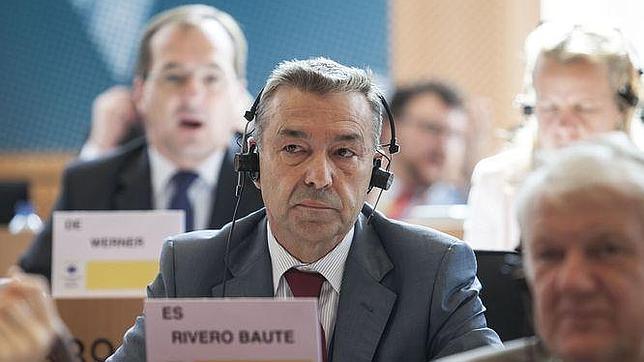 Presidencia insiste en no decir el coste de los viajes de Rivero