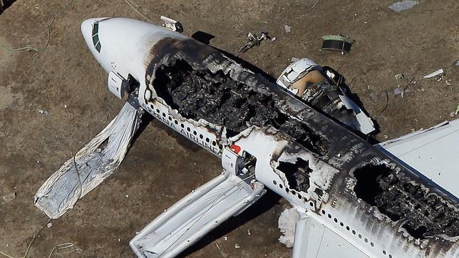 La aerolínea Asiana descarta un fallo mecánico en el accidente de San Francisco