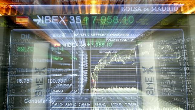 El Ibex recupera los 8.000 puntos impulsado por el pacto de ayudas a Grecia