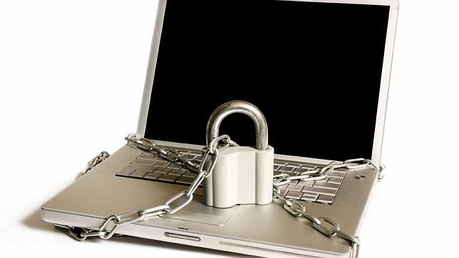 Francia deja de cortar internet como sanción por las descargas ilegales