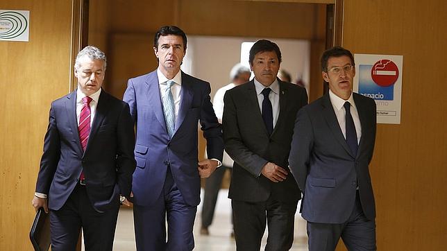 Soria cree que hay margen para revertir la decisión de Bruselas sobre el tax lease