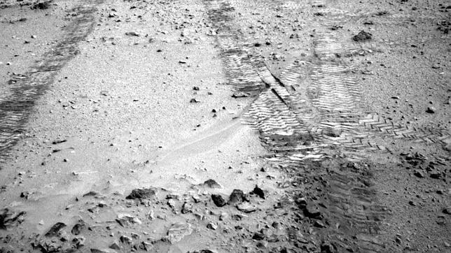 El Curiosity inicia su épico viaje hacia el monte Sharp