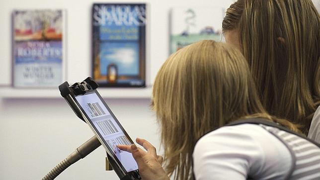 Apple conspiró para aumentar los precios de los eBooks en Estados Unidos