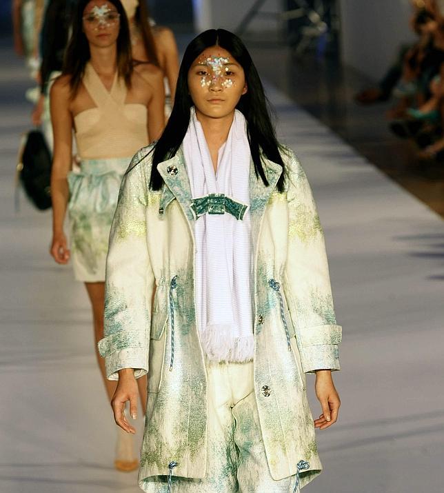 Texturas y colores blancos en el diesño de Manuel Bolaño