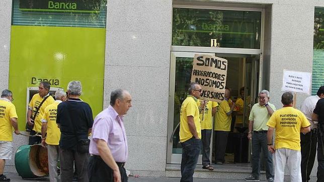 Casi 3.000 clientes de Bankia logran recuperar el dinero que invirtieron en preferentes