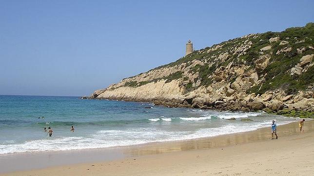 Zahara de los Atunes, lo ancho del Estrecho