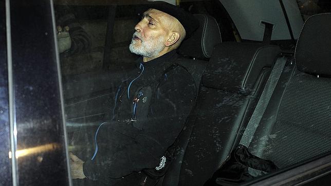 El etarra Bolinaga, dos veces al límite por una trombosis y una hidrocefalia