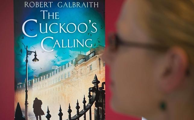 Las ventas de la última novela de J.K. Rowling se disparan tras reconocer su autoría