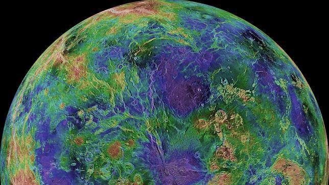 Imagen de Venus generada a partir de las fotografías tomadas durante 1990-1994 por la sonda Magallanes