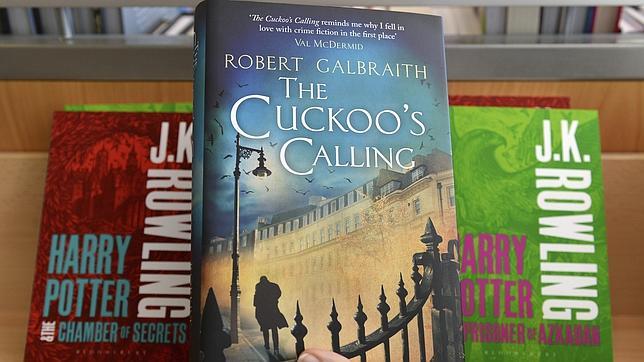 J. K. Rowling expresa su «decepción» con los responsables de filtrar su seudónimo