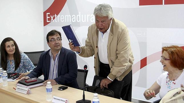 González: «Si supiera que Rubalcaba apoya a Pedro J., me cuestionaría ser militante»