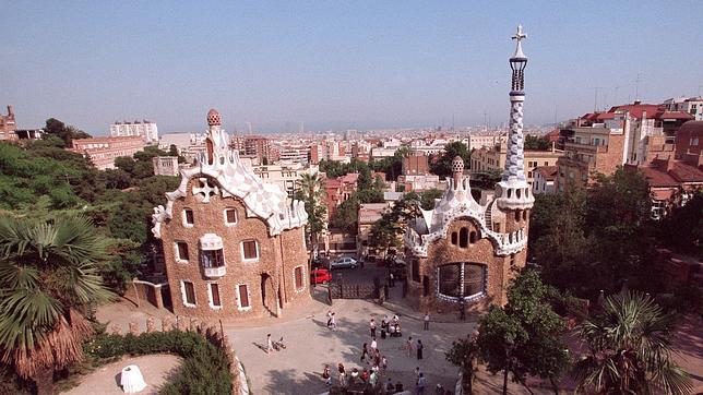 Entrar en la zona monumental de Parque Güell de Barcelona costará 7 euros