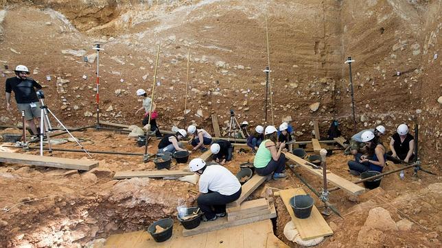 Atapuerca divulga en Argentina los orígenes del hombre