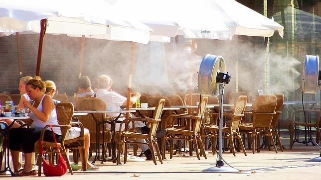 La legionela, un riesgo en la climatización de bares y terrazas
