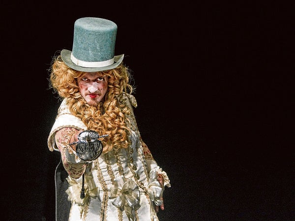 Epílogo al color de los clásicos