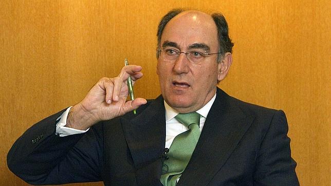 Iberdrola justifica su caída del 2% en los beneficios por el aumento de impuestos